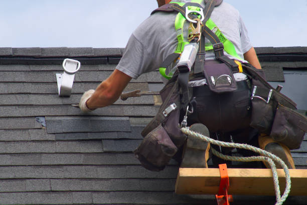 Best Asphalt Shingle Roofing  in Mccom, OH